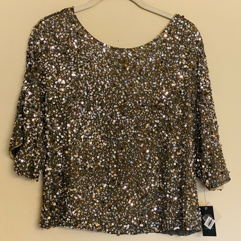 VINCE CAMUTO Sequin Embellished V-Neck Sleeveless Black Gray Top Blouse NEW $245